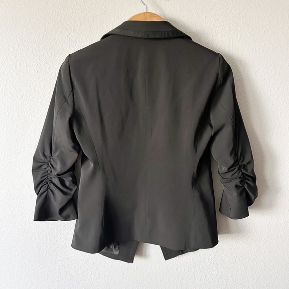 Laundry by Shelli Segal Black Ruched Sleeve Sharp Blazer Jacket Women's Size 6 - Picture 8 of 12